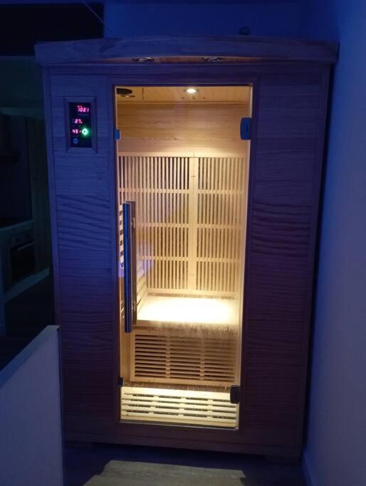 Sejour Sauna Et Jacuzzi Cocon La Roche-sur-Yon Exterior foto