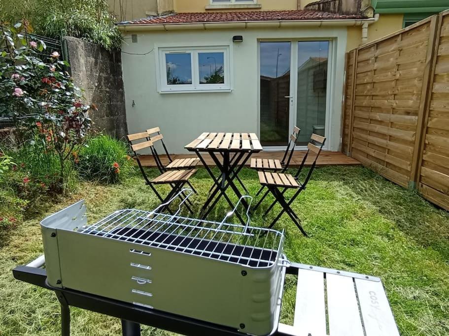 Sejour Sauna Et Jacuzzi Cocon La Roche-sur-Yon Exterior foto